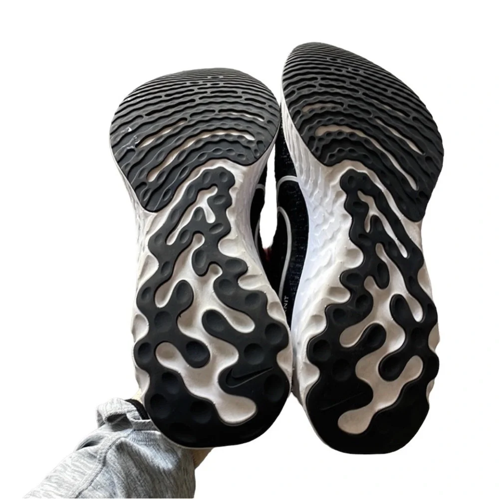 Nike React Flyknit running shoes